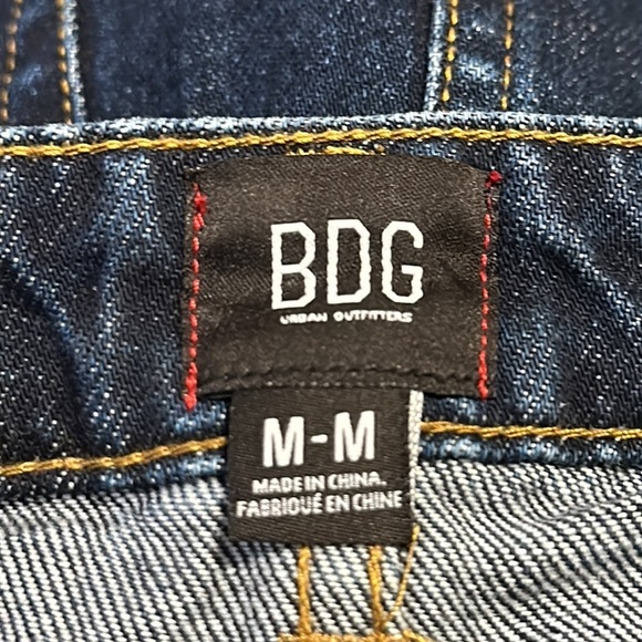 Urban Outfitters BDG Denim Rinse Asymmetrical Mini Skirt Raw Hem Medium OB718149 - Picture 10 of 12